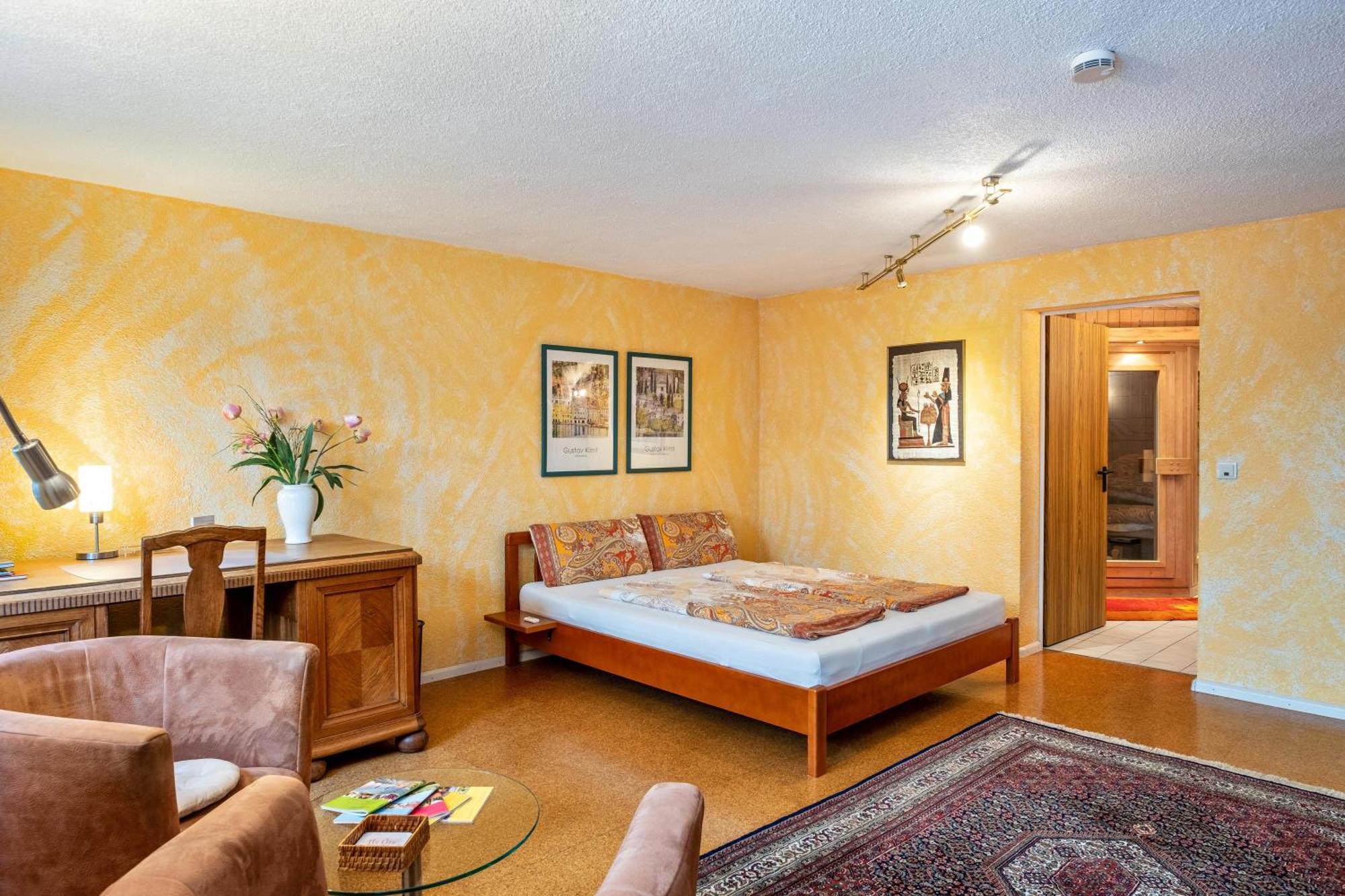 Ferienwohnung Bei Franka Mit Sauna Freiburg im Breisgau Kültér fotó